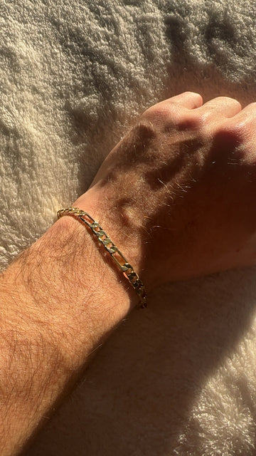 8” 6mm 14k Gold-Layered Figaro Chain bracelet