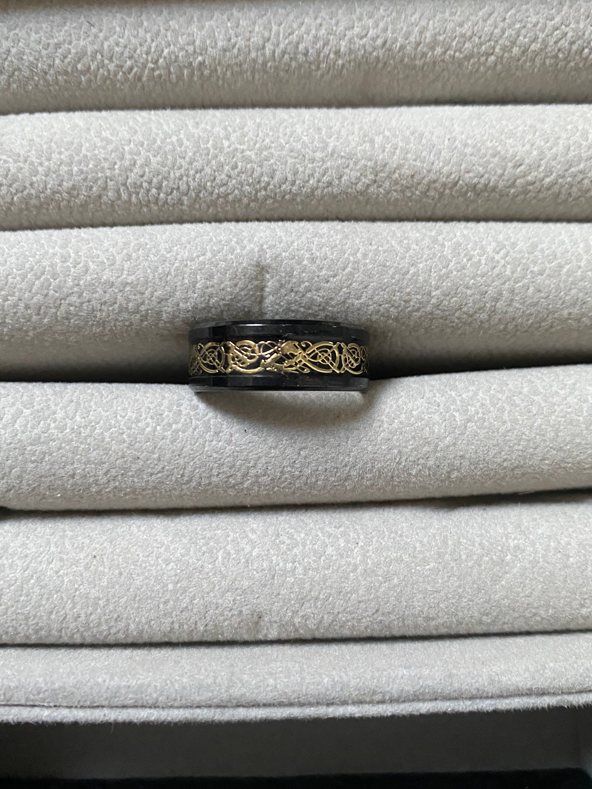  Black and Gold ring