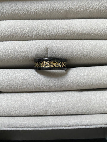  Black and Gold ring